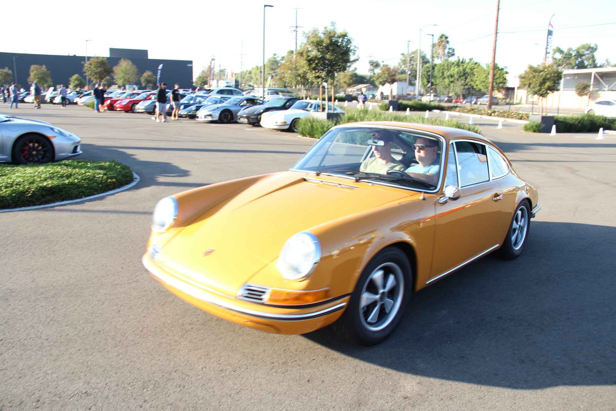 Porsche 911 yellow